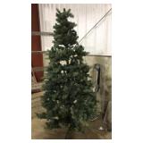 7FT PRE LIT CHRISTMAS TREE