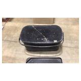 ANTIQUE WOVEN PICNIC BASKET