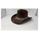 MENS FELT COWBOY HAT, SIZE MEDIUM