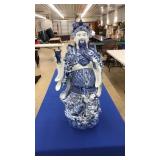 CHINESE BLUE&WHITE PORCELAIN MAN HOLDING LOTUS CUP