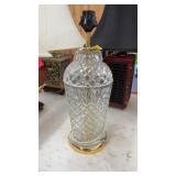 MOLDED GLASS TABLE LAMP