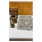 DECORATED COMPOSITION VANITY SET