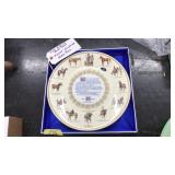 FINE ENGLISH BONE CHINA "AYNSLEY" HORSE PLATE