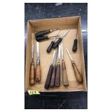 BOX LOT OF HAND WOOD CARVING TOOLS