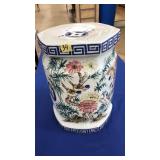 CHINESE POLYCHROME DECORATED CERAMIC GARDEN SEAT