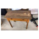 DROP LEAF TABLE WITH DRAWER