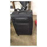 AMERICAN TOURISTER ROLLING SUITCASE