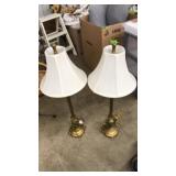 PAIR OF ACCENT TABLE LAMPS WITH SHADES