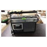 PANASONIC CASSETTE PLAYER/RADIO