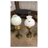 PAIR OF BRASS SIDE TABLE LAMPS W/GLASS SHADES
