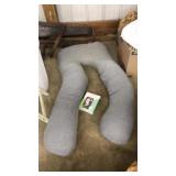 U SHAPED BODY PILLOW & PILLOW COVER