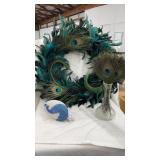 PEACOCK WREATCH, ASST. FEATHERS AND NIGHTLIGHT