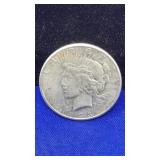 1923 SILVER PEACE DOLLAR W/ 