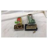 2 BOXES 32 AUTOMATIC: WINCHESTER & REMINGTON