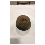 ANTIQUE HORSE TIE DOWN WEIGHT