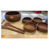 7 PC WOOD SALAD SET
