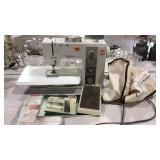 BERNINA 930 SEWING MACHINE W/ MANUAL/ FOOT CONTROL