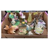TRAY OF EASTER DECOR