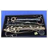 TRAY OF ASST COSTUME JEWELRY