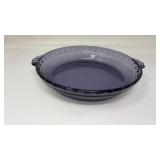 VNTG. PYREX PURPLE GLASS PIE PLATE