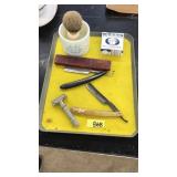 VINTAGE MENS SHAVING CARE SET