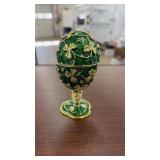 CLOVER MUSIC BOX HINGED EGG BOX