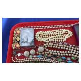 TRAY OF ASST COSTUME JEWELRY