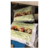 2 THROW PILLOWS