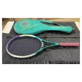 TENNIS RACKET IN CARRIER