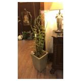 FAUX HOUSE PLANT BY DISTINCTIVE DESIGNS