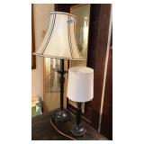 2 DECORATIVE TABLE LAMPS