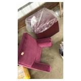 YOUTH READING PILLOW AND STORAGE OTTOMAN