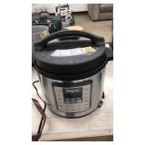 MAGIC CHEF PRESSURE COOKER