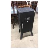 MASTERBUILT PRO SMOKER