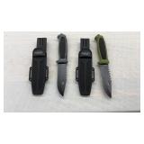 (2) DEFENDER XTREME FIXED BLADE KNIVES W/SHEATH