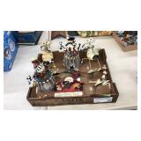 FLAT OF HOLIDAY DECOR