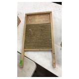 WOOD WASH BOARD