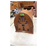 THOMAS COLLECTORS EDITION RADIO