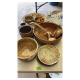 LARGE COLL OF ASST POTTERY & SERVINGWARE