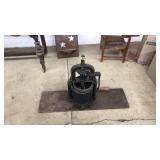 ANTIQUE CAST IRON SAUSAGE STUFFER/PRESS