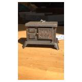 CAST IRON MINI WOOD STOVE "DOT"