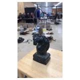 BLACK HORSE HEAD TABLE LAMP