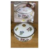 REGENCY CLUB 4.5 QUART DUTCH OVEN NIB