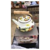 REGENCY CLUB TEA POT