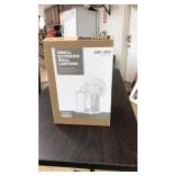 NIB SMALL EXTERIOR WALL LENTERN