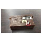 ALLWAVE 8 TRANSISTOR CHANNEL MASTER