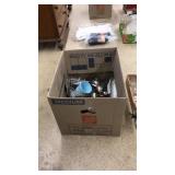 BOX LOT OF HOUSEHOLD