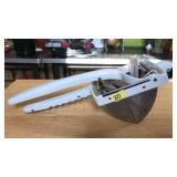 PRO. QUALITY POTATO MASHER