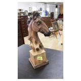 HANDS CORP HORSE HEAD BUST