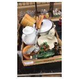 ASST DECOR & KITCHENWARE